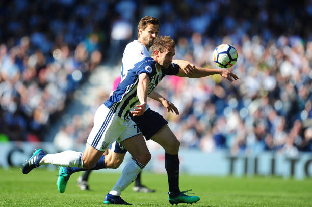 可能在看台 可能在看台